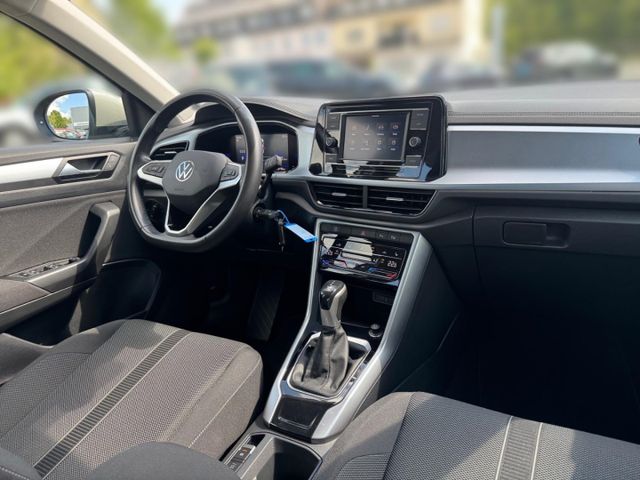 T-Roc Life 2.0 TDI DSG LED AHK 18 Zoll