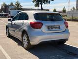 Mercedes-Benz A 180 BlueEfficiency PDC NAVI Bremsassistent - Mercedes-Benz A 180: Blueefficiency