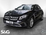 Mercedes-Benz GLA 180 KAMERA+NAVIGATION+TEMPOMAT+PARKPILOT+18" - Mercedes-Benz GLA 180: Scheckheftgepflegt