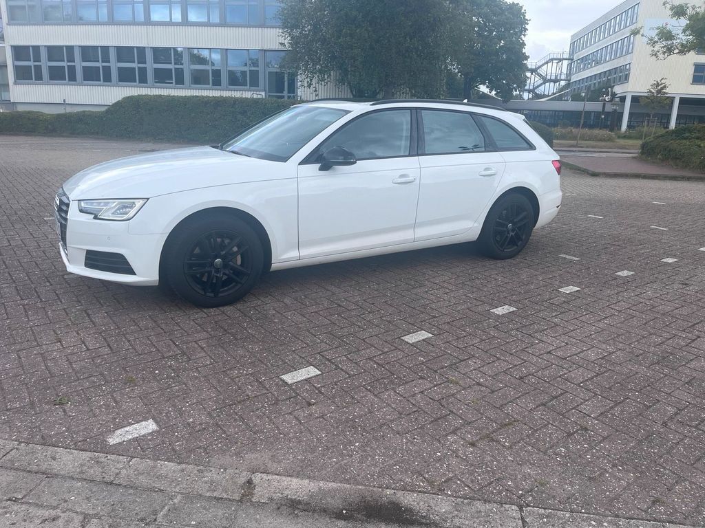 Image of Audi A4