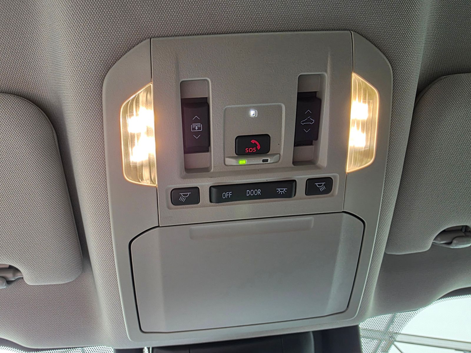 Fahrzeugabbildung Toyota Highlander Platinum T1: 59.000 EURO , Stock !!!
