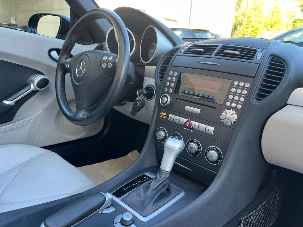 Mercedes-Benz SLK 280