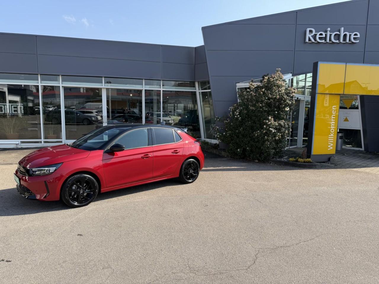 Opel Corsa GS 1,2 AT+MATRIX+NAV+SHZ+LHZ+TWW+RFK+PDC