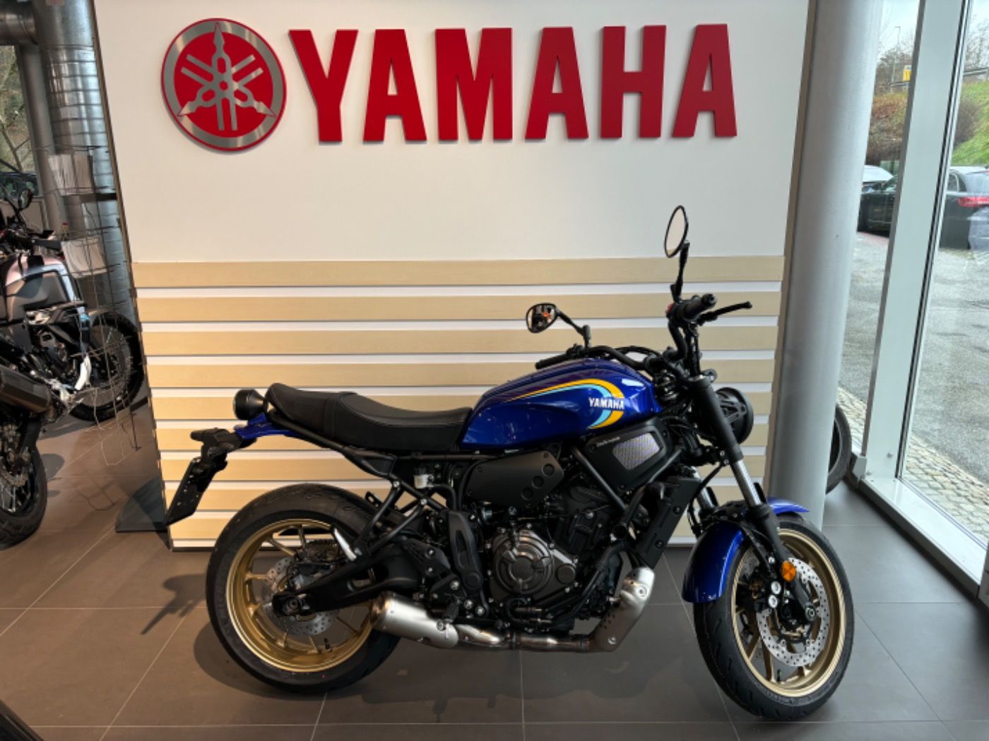 Fahrzeugabbildung Yamaha XSR 700 Modell 2024 Tageszulassung