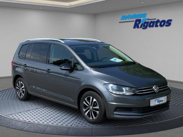Volkswagen Touran 15 TSI IQDrive 7Sitzer Navi Sitzheiz 2020