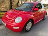 Volkswagen New Beetle 2.0*1-Hand*Klima*Original 49KM* - rote Volkswagen New Beetle