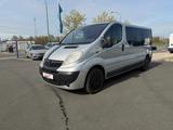 Opel Vivaro/Kombi Kombi L2H1 2,9t//9 Sitzer - Opel Vivaro: L2h2