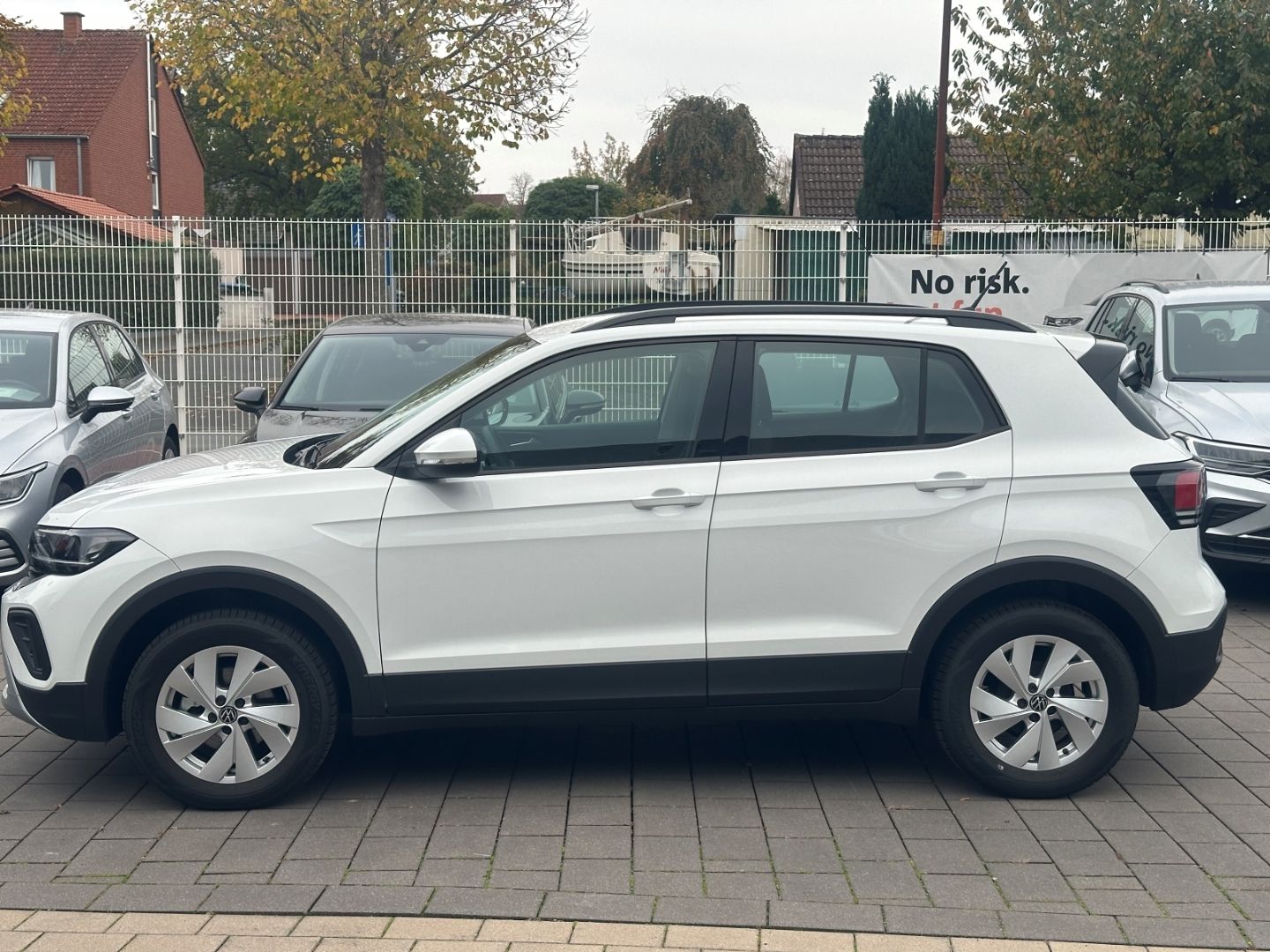 Volkswagen T-Cross 1.0 TSI Neues Modell digitales Cockpit foto 3