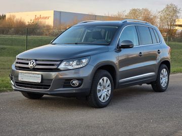Volkswagen Tiguan - 3