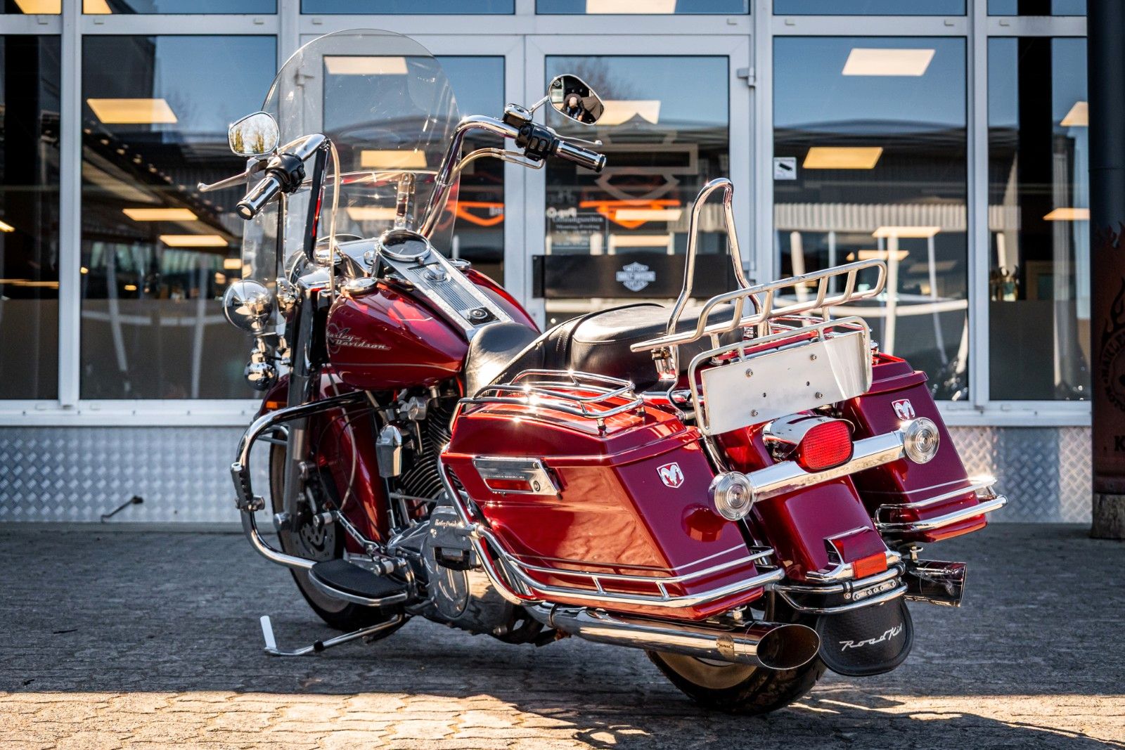 Fahrzeugabbildung Harley-Davidson Road King FLHR - PENZEL - APE -