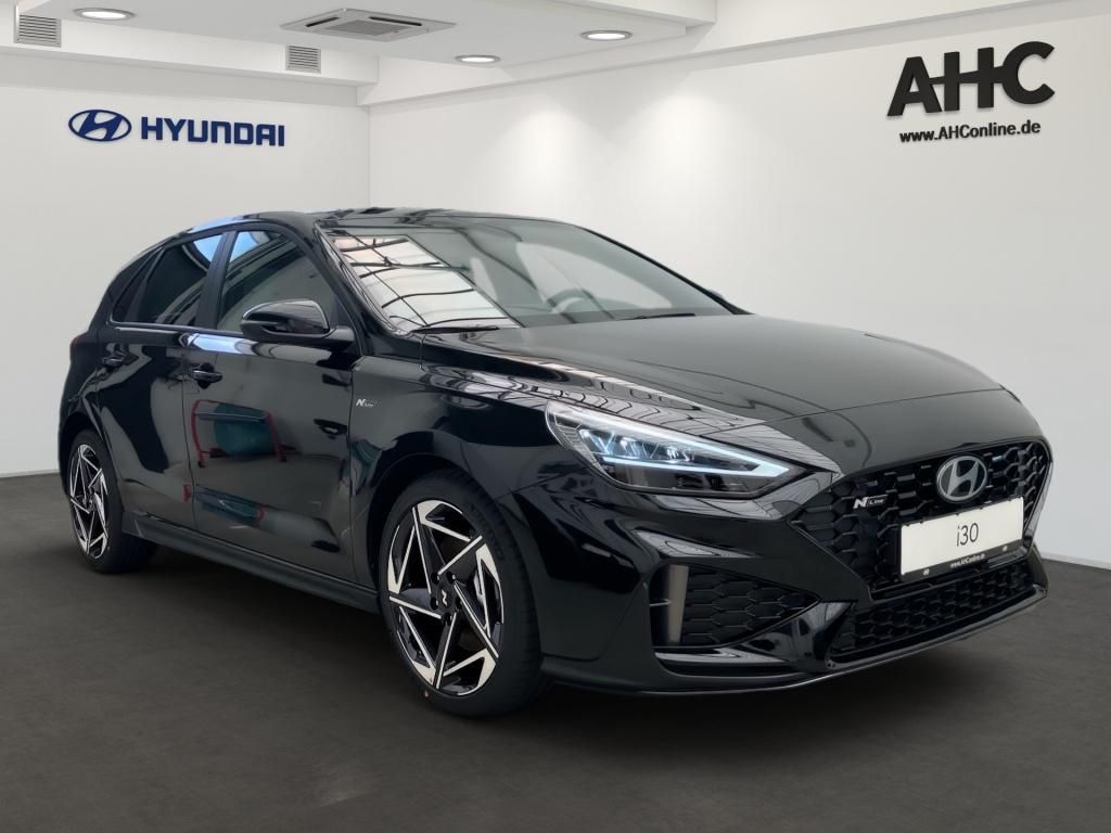 Fahrzeugabbildung Hyundai i30 1,5 T-GDi N-LINE 7-DCT Pano 2xKlima Navi