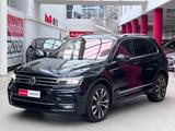 Volkswagen Tiguan Highline R-Line+virt.Cockpit+Panoramad. - VW Tiguan Gebrauchtwagen in Leipzig