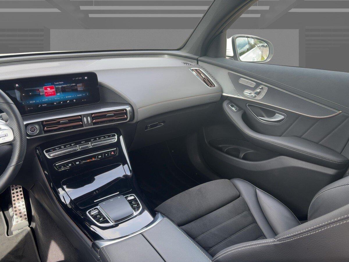 Mercedes-Benz EQC 400 4M AMG+SHD+DISTR+KEYG+360+AHK+MEM+MULTIB