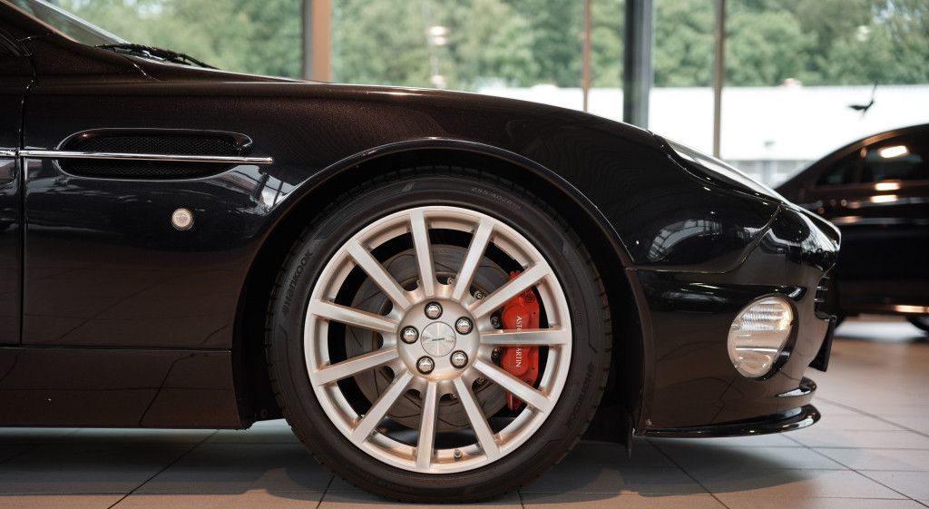Aston Martin Vanquish