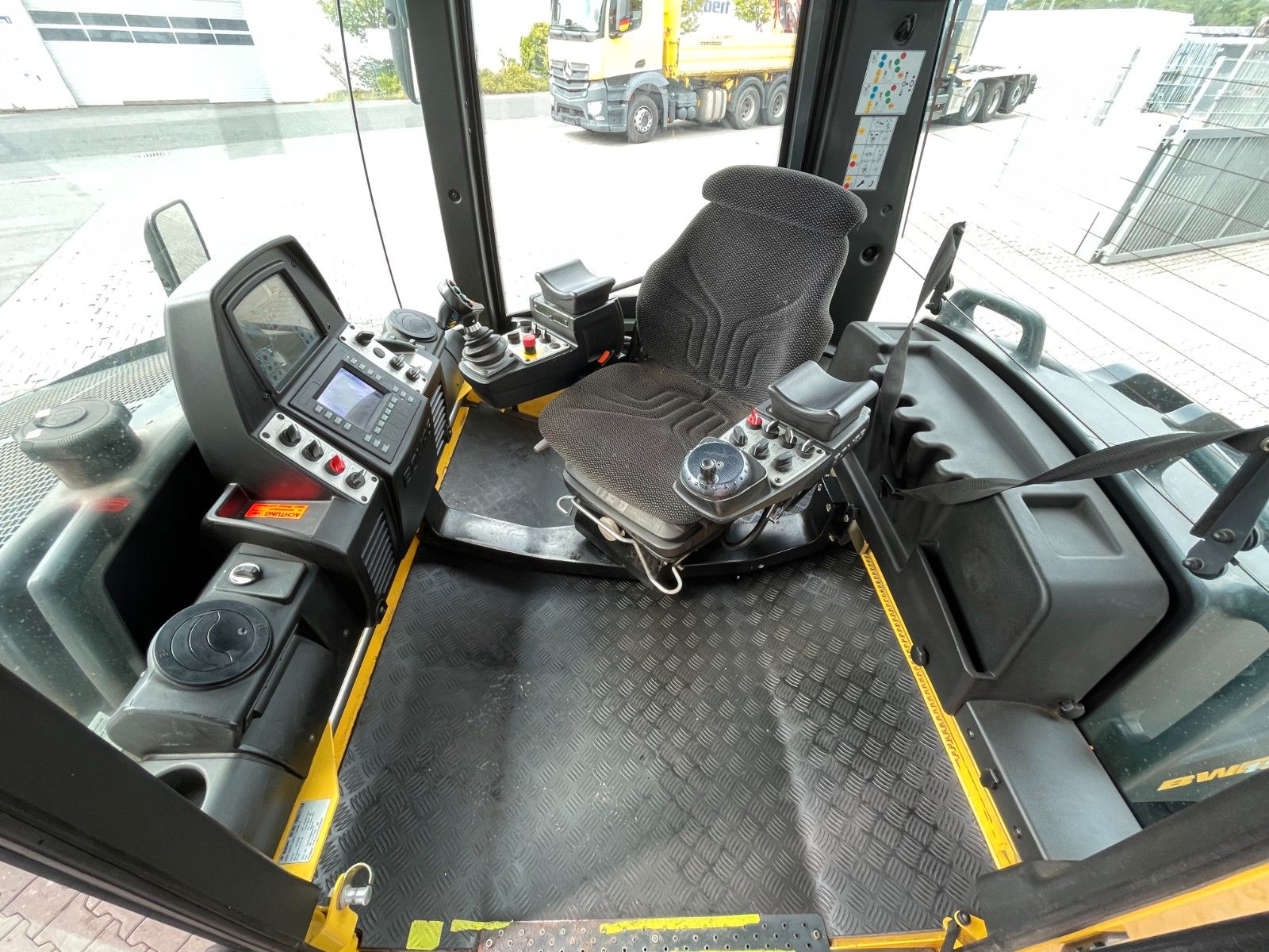 Fahrzeugabbildung BOMAG BW 154 ACP-4i AM / nur 1.459h / Asphalt Manager