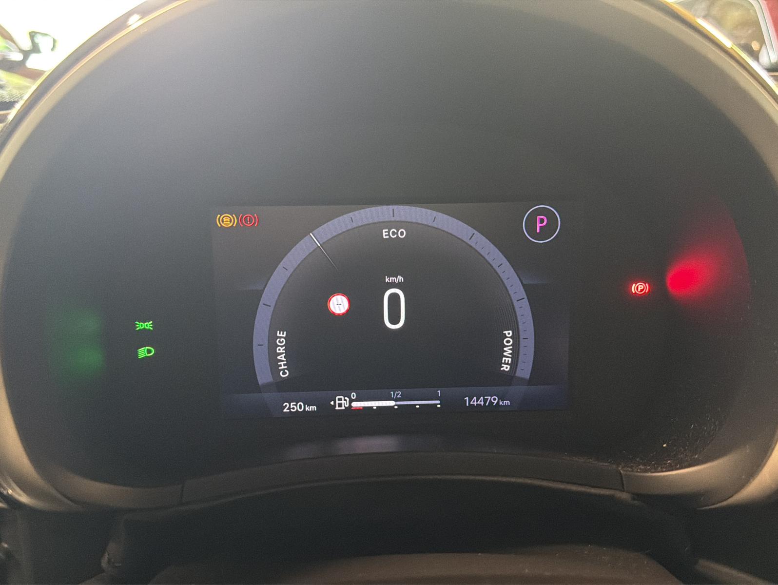 Fiat 600 1.2 Hybrid Autom. |PDC |KAMERA |SHZ |KEYLESS