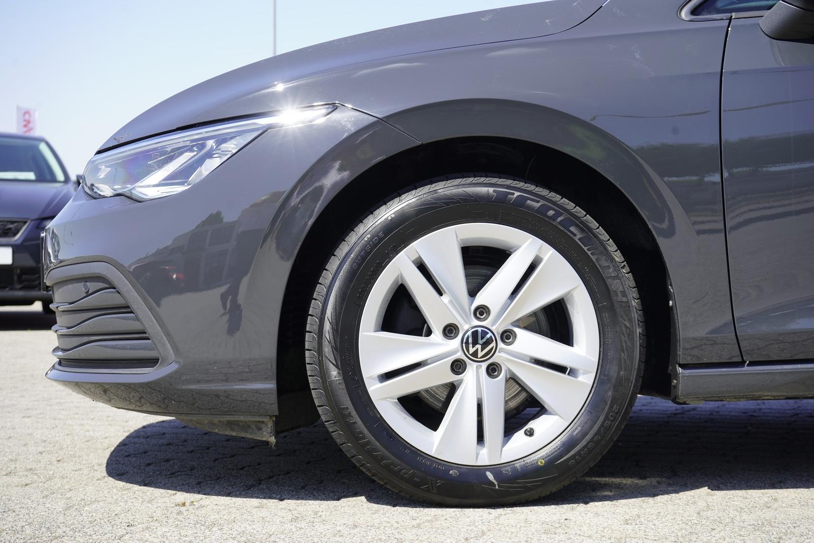 Volkswagen Golf VIII 1.5 TSI Life LED Navi Sitzheizung DAB, миниатюра 27