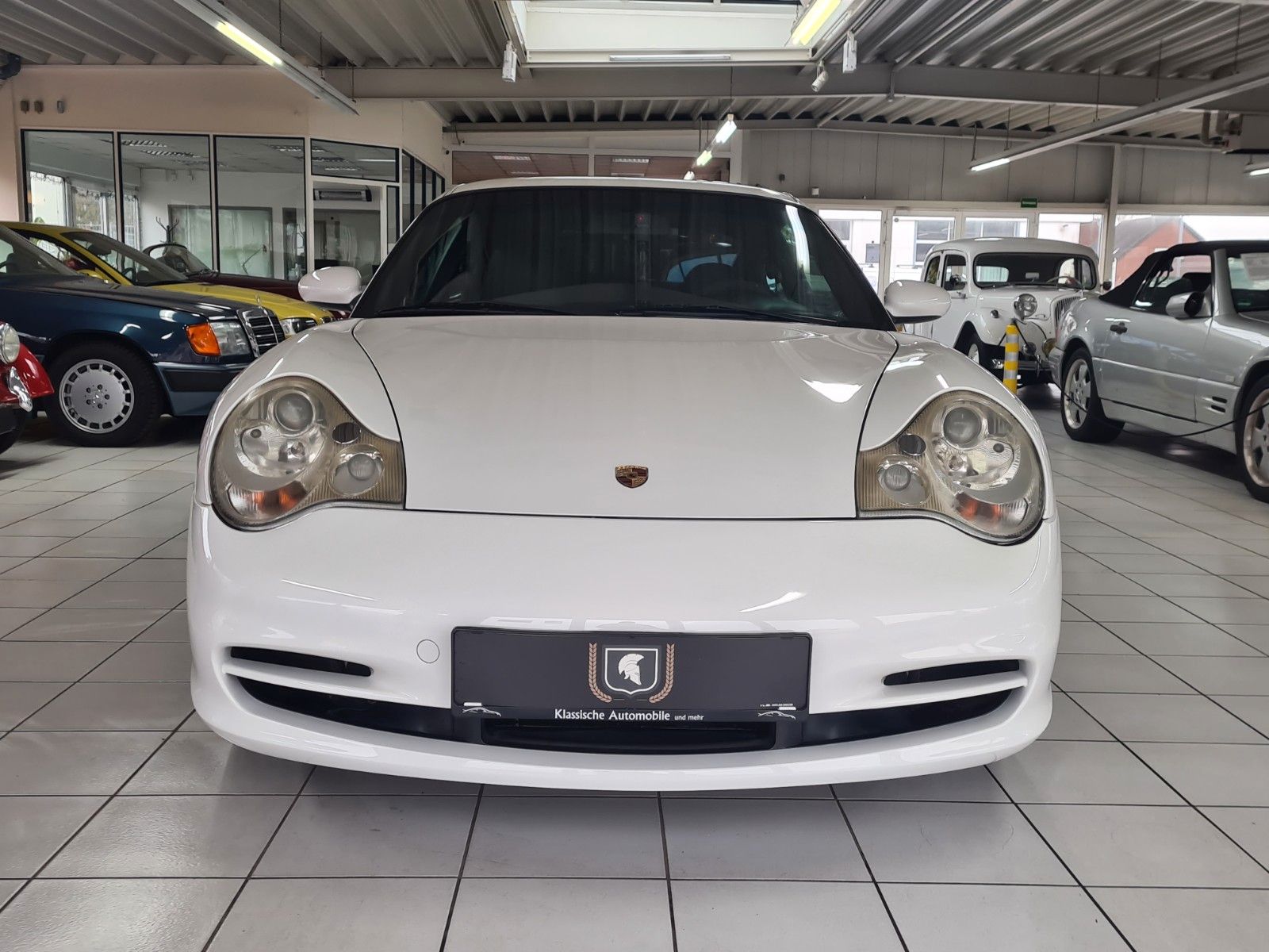 Fahrzeugabbildung Porsche 996 Carrera Coupé Tiptronic
