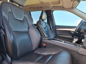 Volvo XC90 - 12