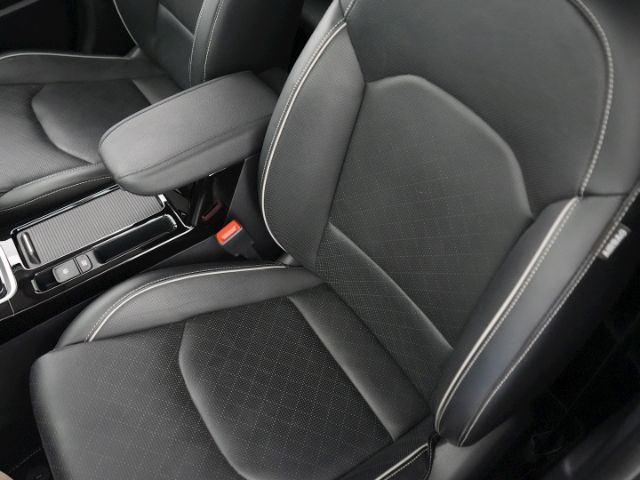 XCeed PLATINUM T-GDI DCT+LED LICHT+NAVI+RÜCKFAHR
