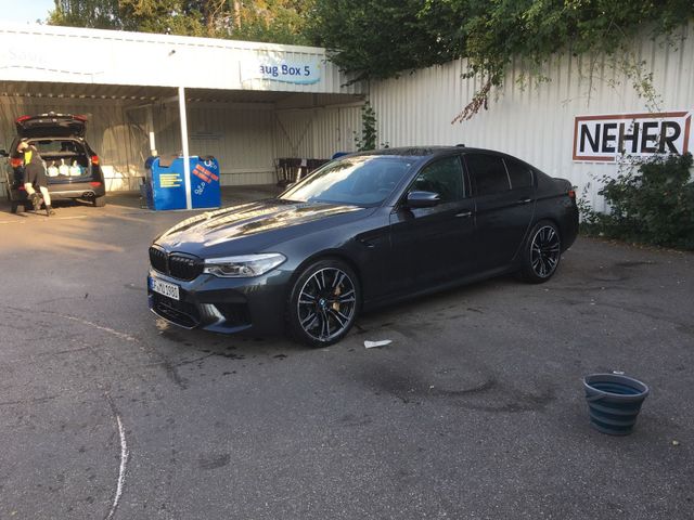 BMW M5 f90