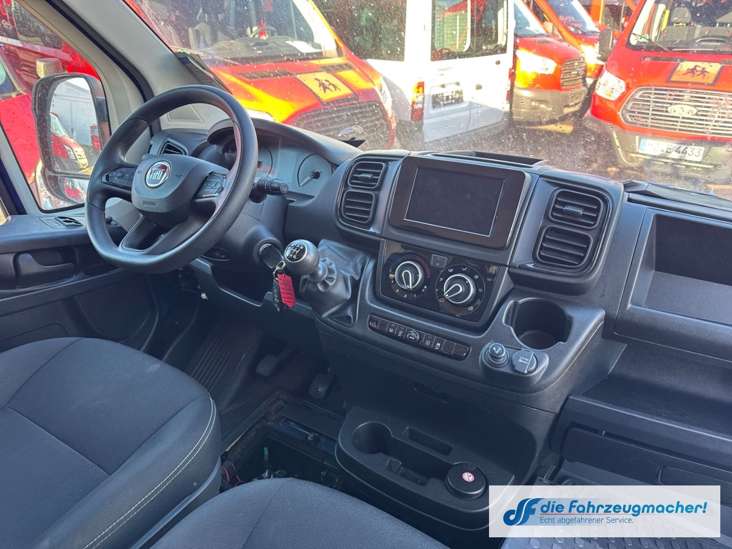 Fahrzeugabbildung Fiat Ducato Grossr.-Kasten33 140 L4H2 MOTORSCHADEN