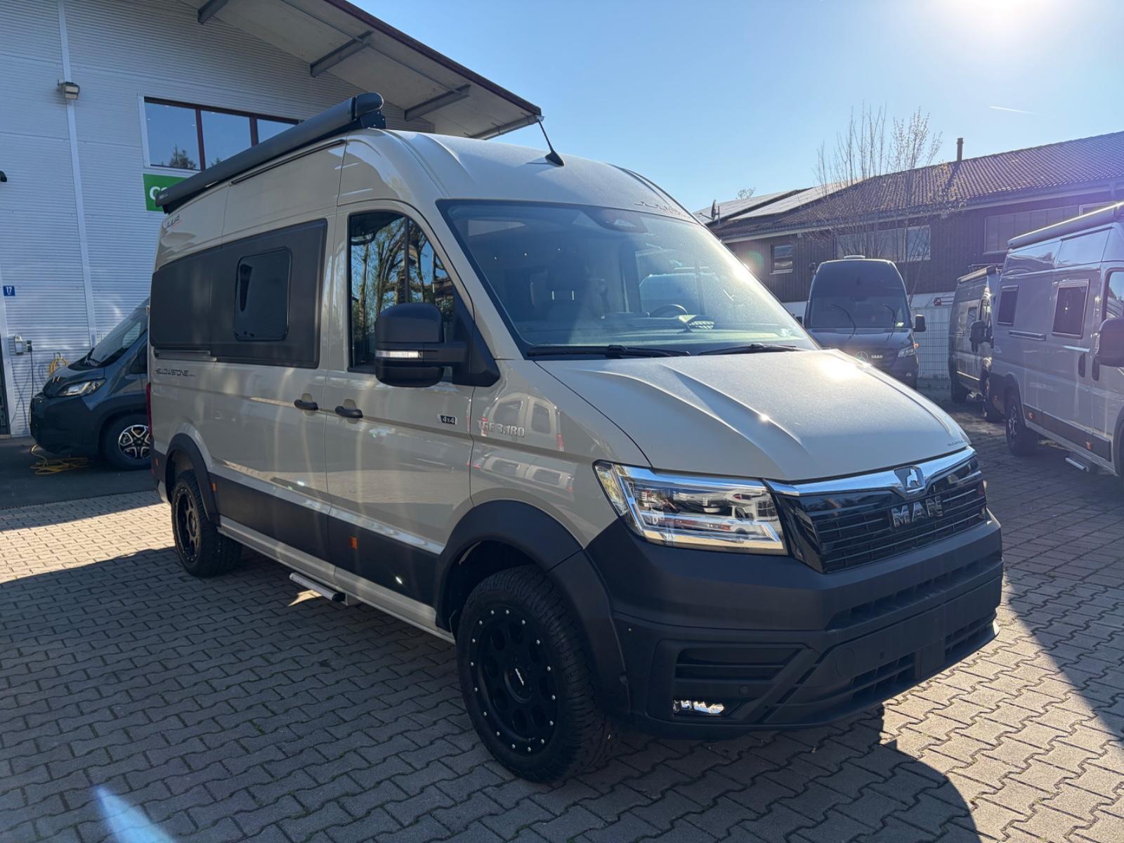 Andere Julia Camper - Yellowstone 4x4 - M.A.N.