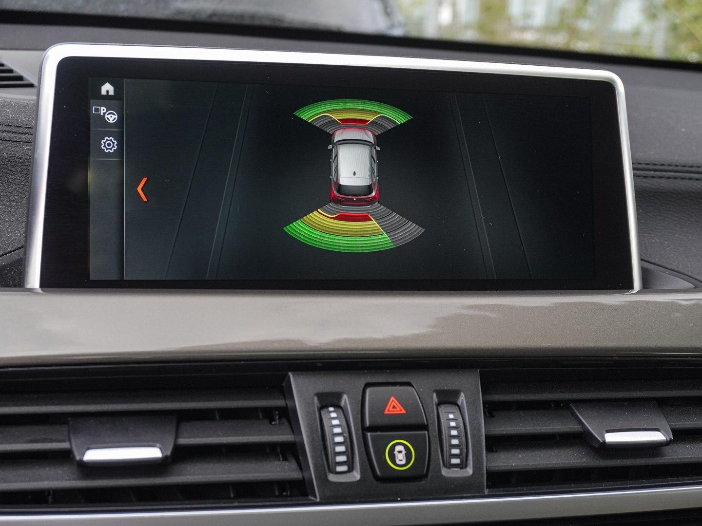 BMW X1 sDrive20i xLine PANO NAVI LED PDC V+H DAB, миниатюра 11