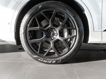 Audi Q7 - 6