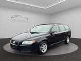 Volvo V70 2.0D Kombi XENON/TEILLEDER/SHZ/AHK - Volvo V70 T mit Diesel-Antrieb