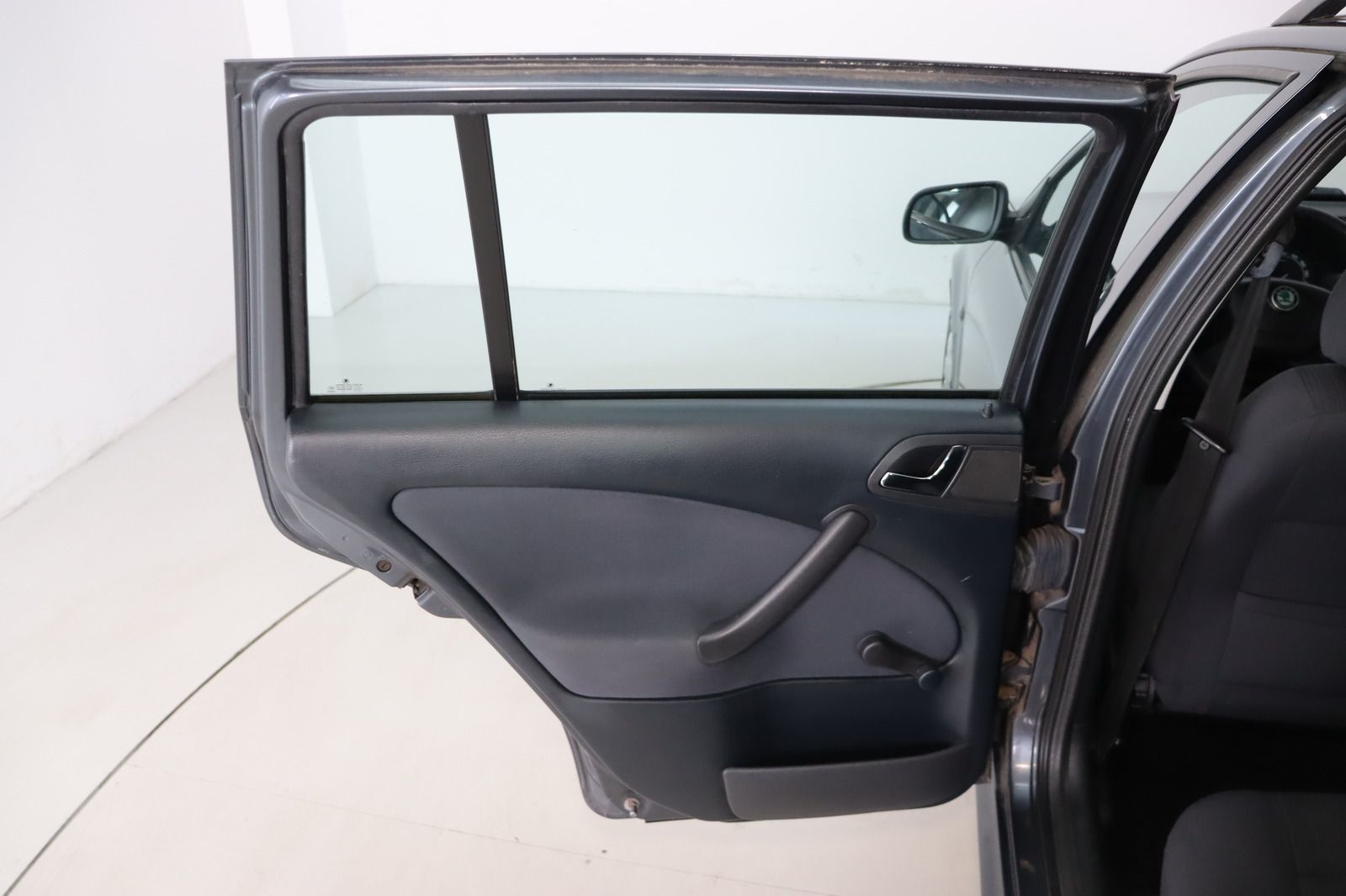 Fahrzeugabbildung SKODA Octavia Combi 1.6 Ambiente