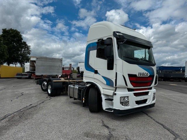 Iveco AS260S46Y/FS E6 Lenkachse Intarder