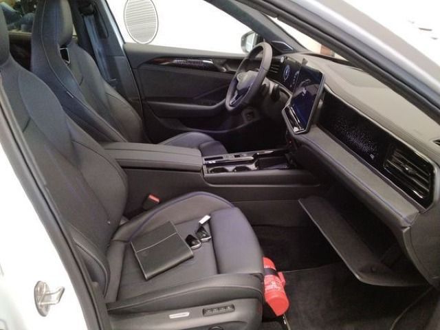 Volkswagen Passat - Bild 6