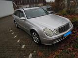 Mercedes-Benz E 240 T Avantgarde mit  LPG-Xenon-Navi-Sch... - Mercedes-Benz E 240 mit LPG-Antrieb: Automatik