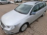 Volkswagen Vw Passat 2.0 TDI Automatik *TÜV 05.2027 - Volkswagen Passat aus 2005: Kombi