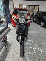 Aprilia Scarabeo 200 - APRILIA ROLLER