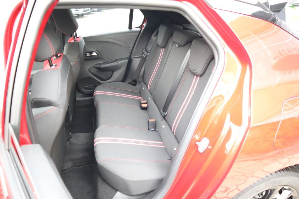Fahrzeugabbildung Opel Corsa 1.2 Turbo Aut GS+Lenkradh+ParkGoPlus