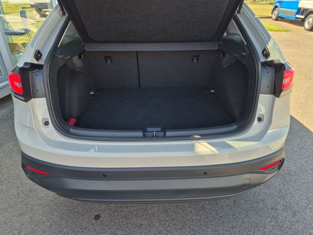 Taigo 1.0 TSI Goal *DSG*MATRIX*AHK*LANE*NAVI*SHZ
