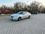 Mercedes-Benz Mercedes E200 CNG NGT Erdgas 4 Sitzer - Mercedes-Benz E 200 mit CNG-Antrieb