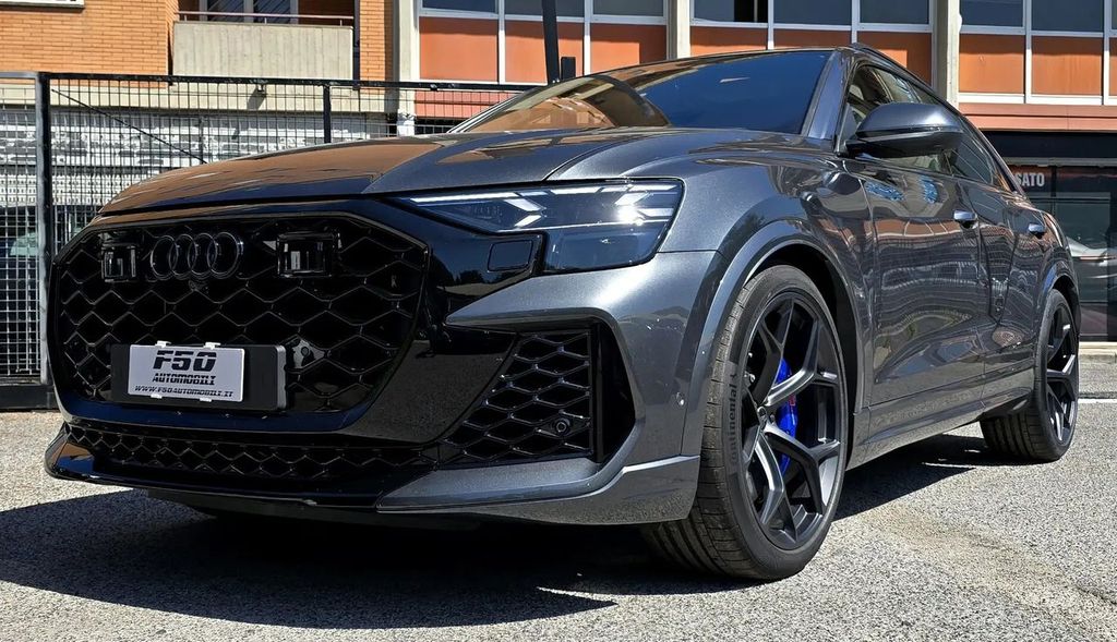 Audi Q8 Audi RS Q8 4.0 mhev 48V performance 640c