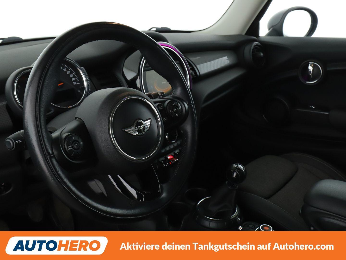 MINI Cooper *NAVI*LED*TEMPO*PDC*SHZ*KLIMA*