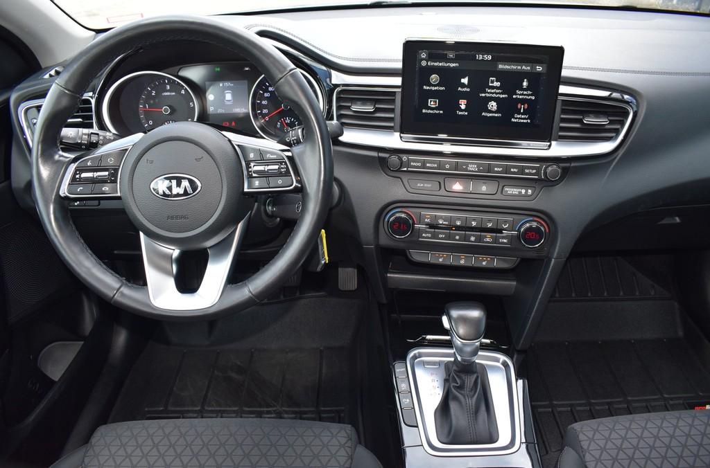 Kia Ceed Sportswagon 1.6 CRDi Aut. *LED*Navi*RüKam