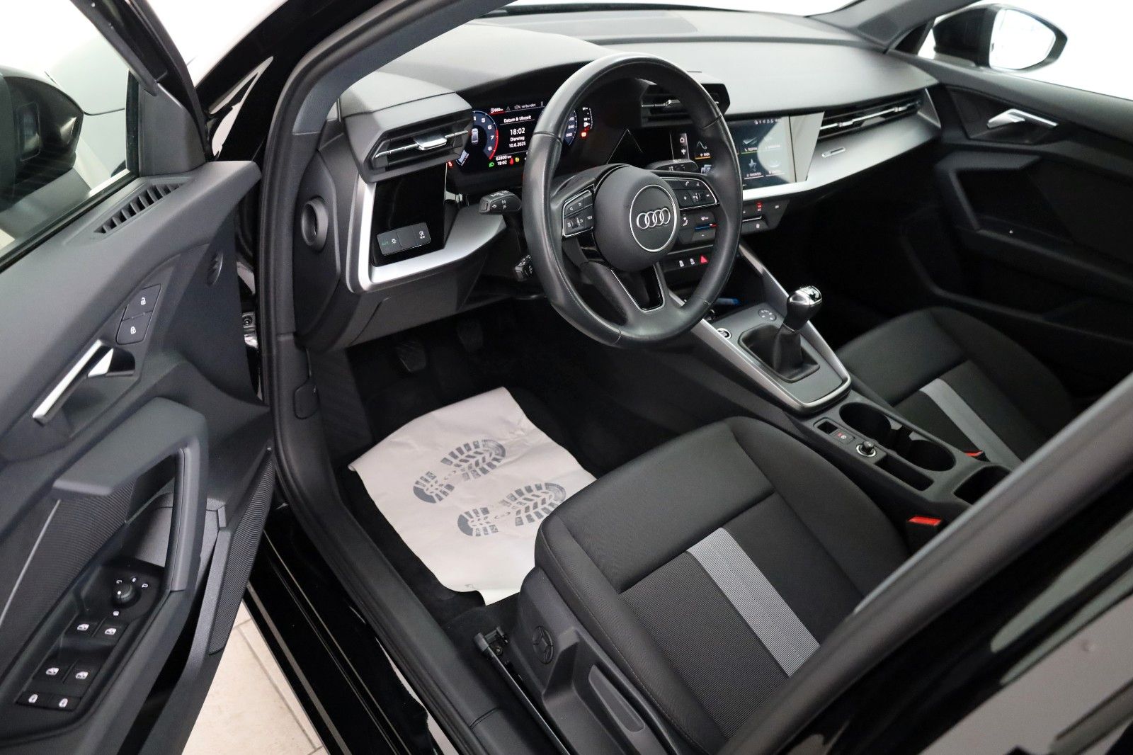Fahrzeugabbildung Audi A3 Limousine 35 TFSI PDC,Virtual Cockpit,CarPlay