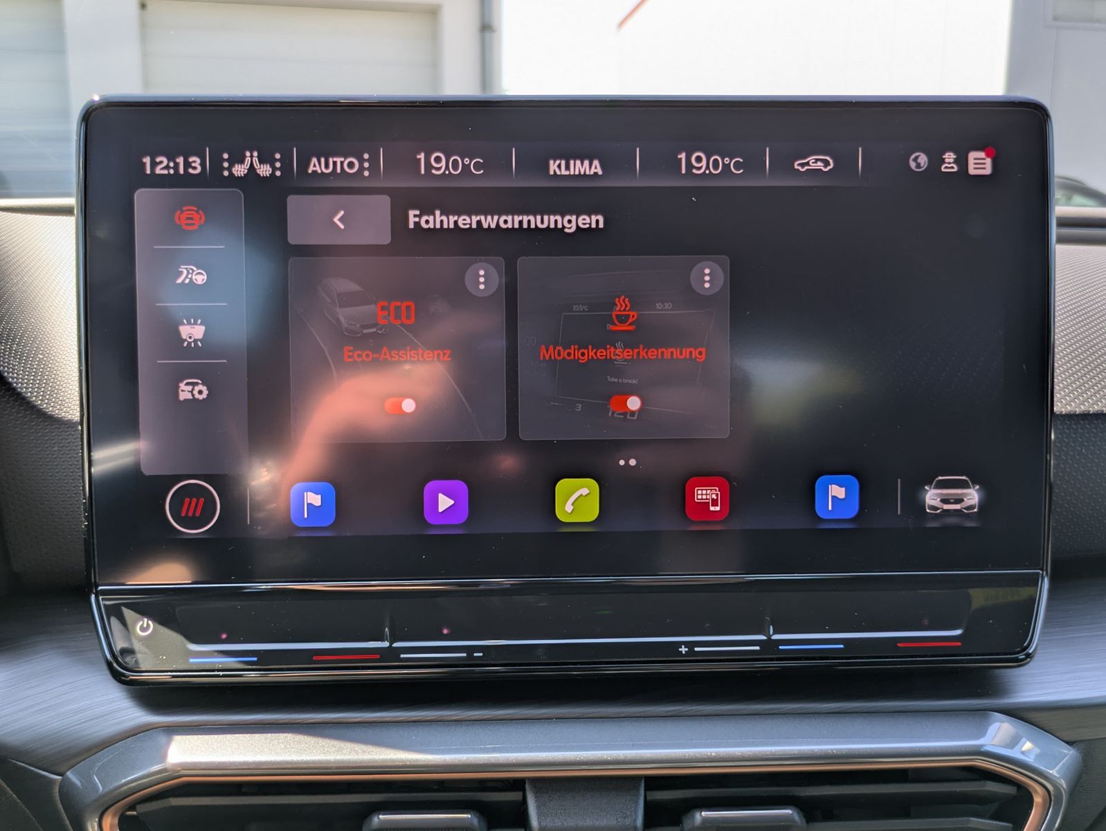 Fahrzeugabbildung CUPRA Leon 1.5 eTSI DSG MATRIX-LED*ACC*APP*KAMERA*18"