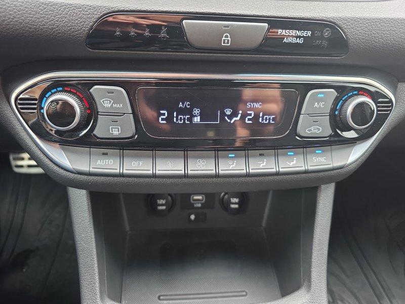 Hyundai i30 N-Line 1.5 T-GDI 7DCT LED/Navi/Winterp/Kamer