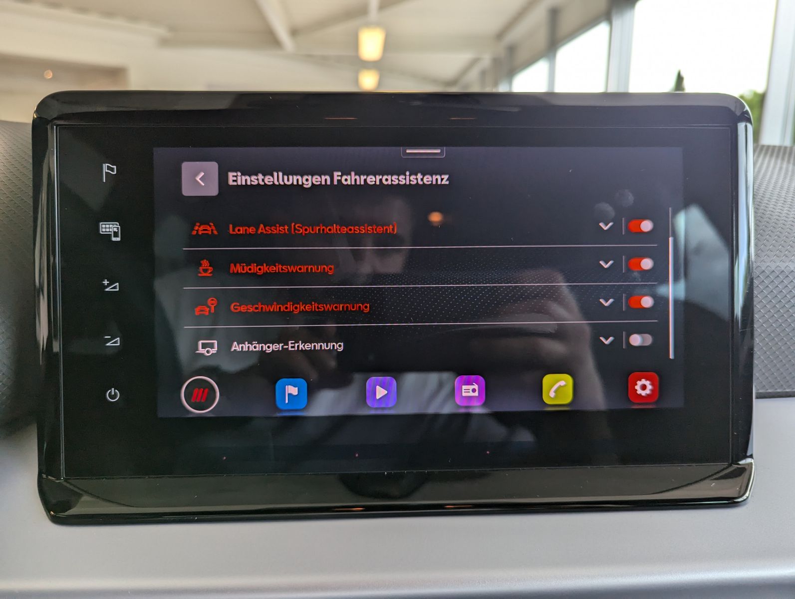 SEAT Arona 1.5 TSI DSG FR LED ACC Cam Dinamica AHK 18 - Image 26