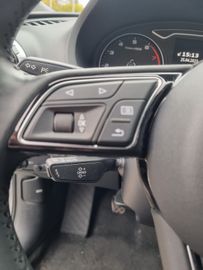 Fahrzeugabbildung Audi A3 Limousine 35 TFSI sport XENON NAVI SHZ