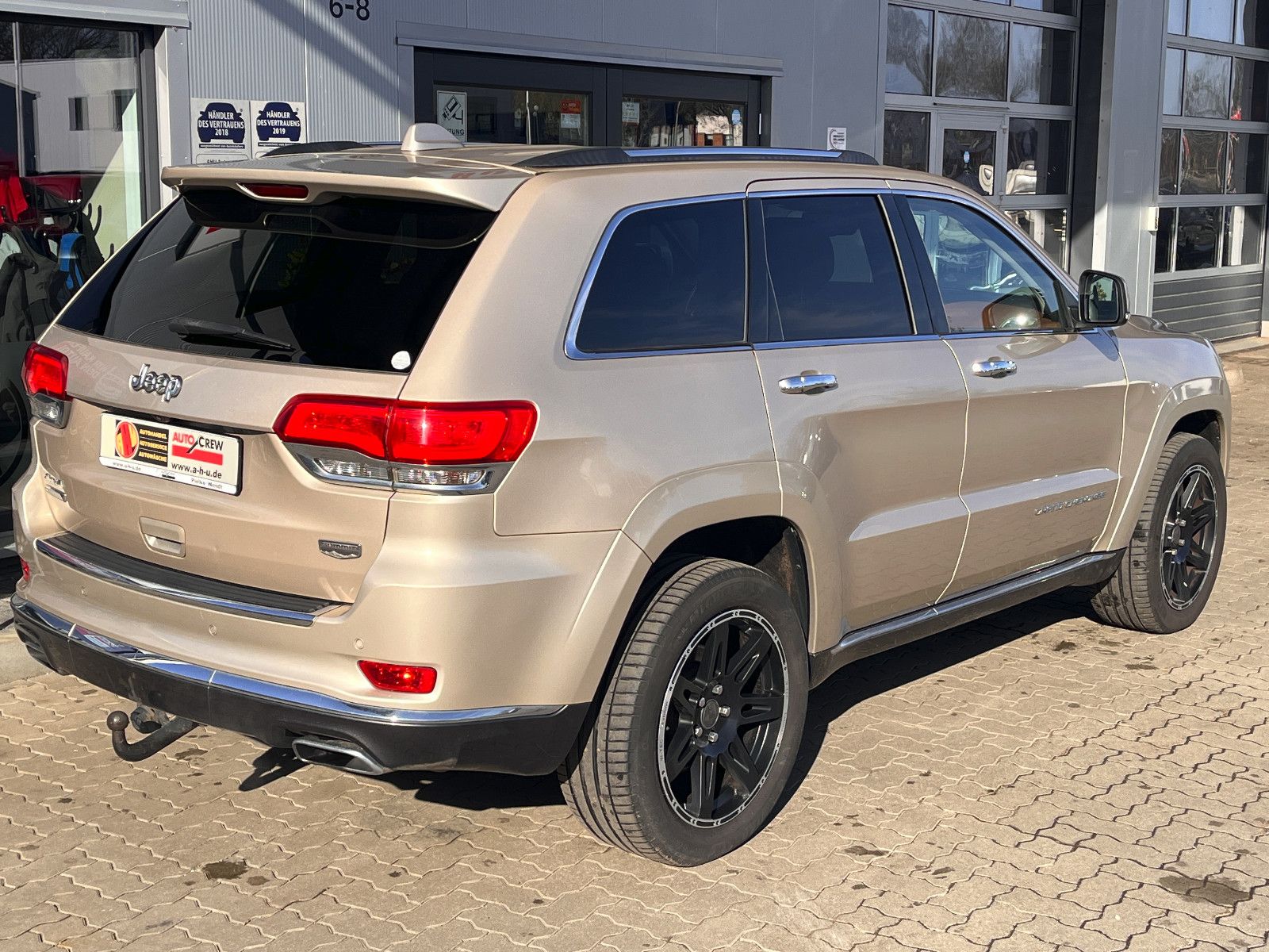 Fahrzeugabbildung Jeep Grand Cherokee 3.0 CRD Summit