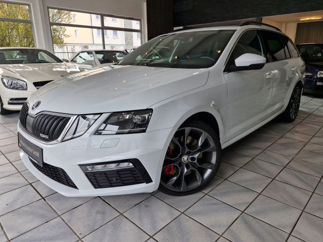 Skoda Octavia Combi RS*LED*Navi*SHZ*AHK*