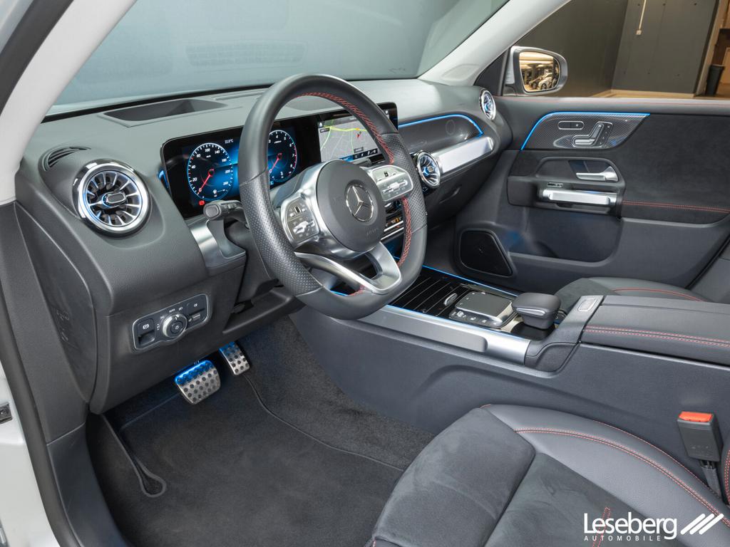 Mercedes-Benz GLB 200